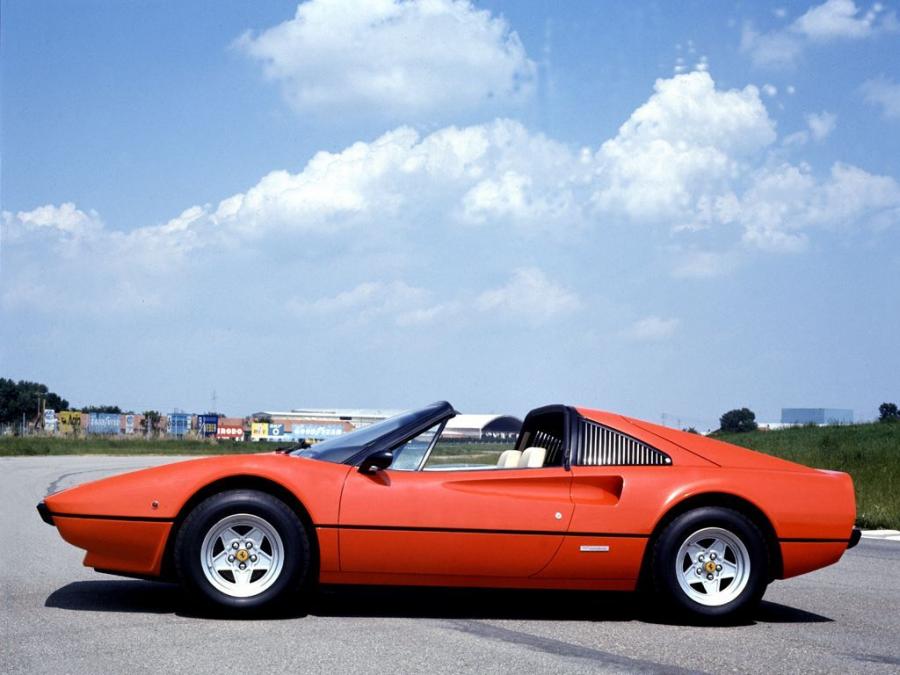  Ferrari 308 GTS 1977 года  (фото 9 из 18)